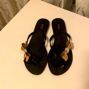 Black Mellissa sandals with rose gold bow